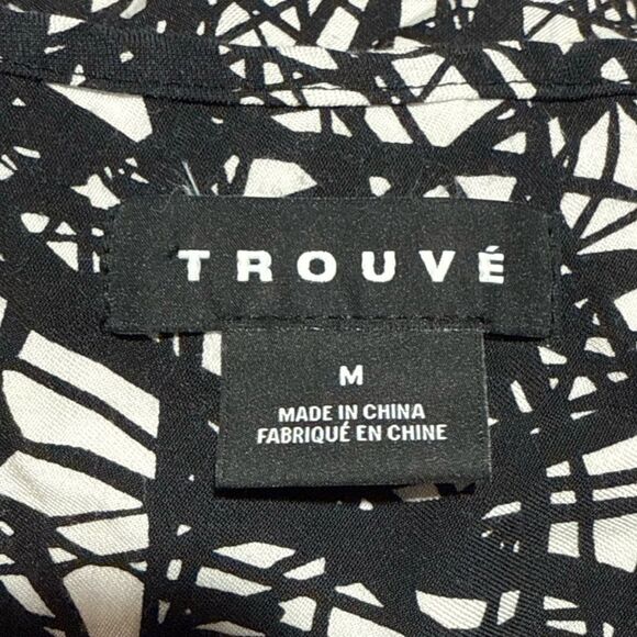 Trouvé sleeveless top - Picture 6 of 7